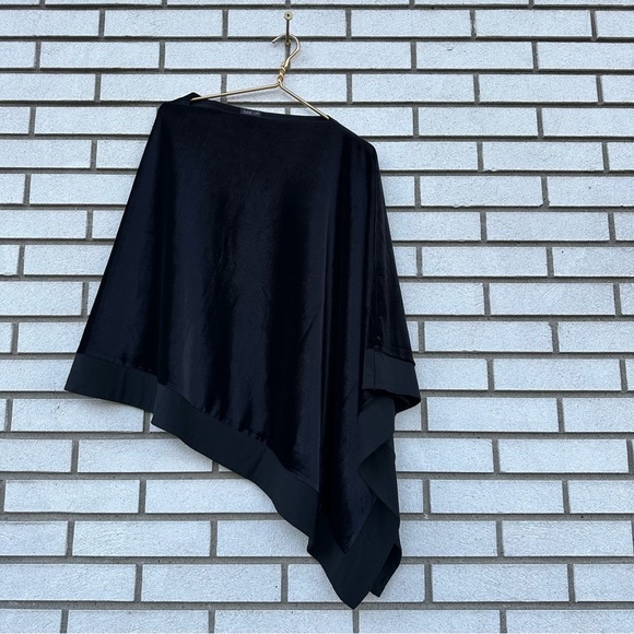 J. Jill Wearever Black Velvet Asymmetrical Poncho Wrap Shawl Topper One Size - Picture 3 of 8